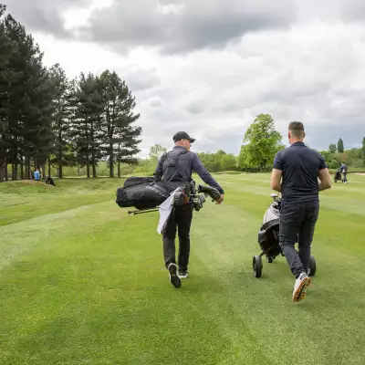 Guests at a HEDGE golf event