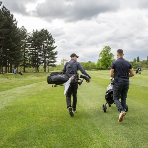 Guests at a HEDGE golf event